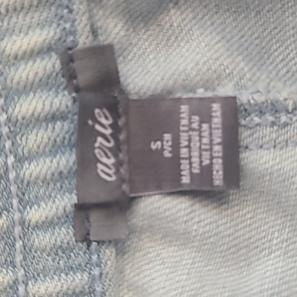 Aerie Women's shorts size small. - Picture 2 of 4